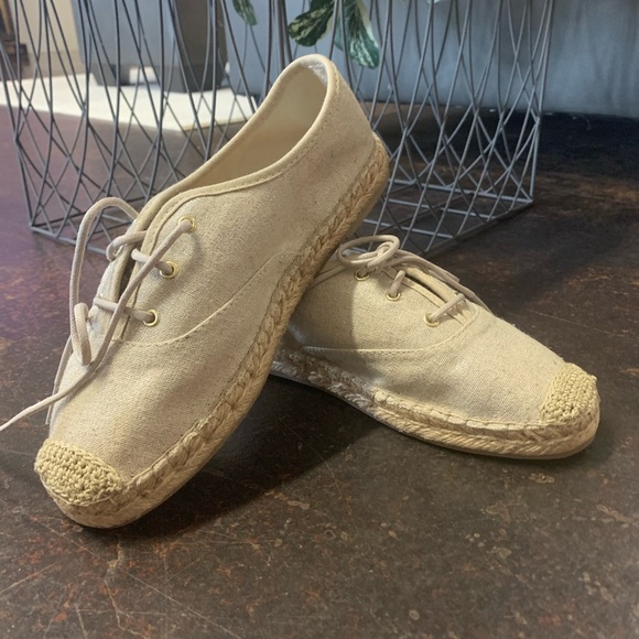 Just Fab shoes - Picture 3 of 5